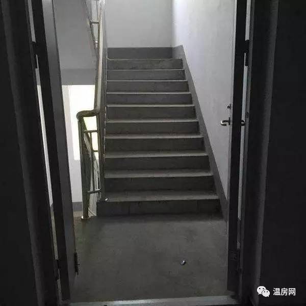 楼房与风水_高层楼房住几层最好风水_楼房风大风水