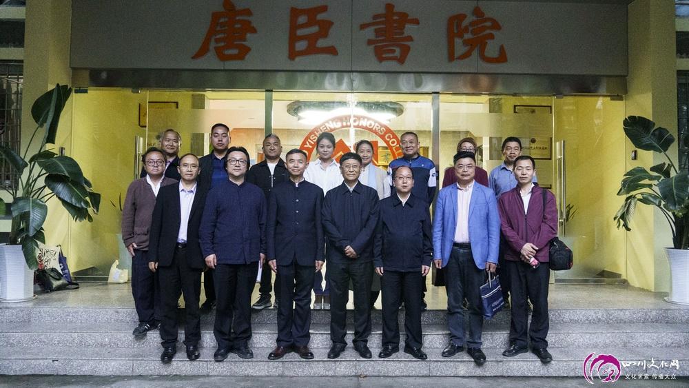 中国易经文化推广会_易经文化谈下载_风水易经文化展览馆