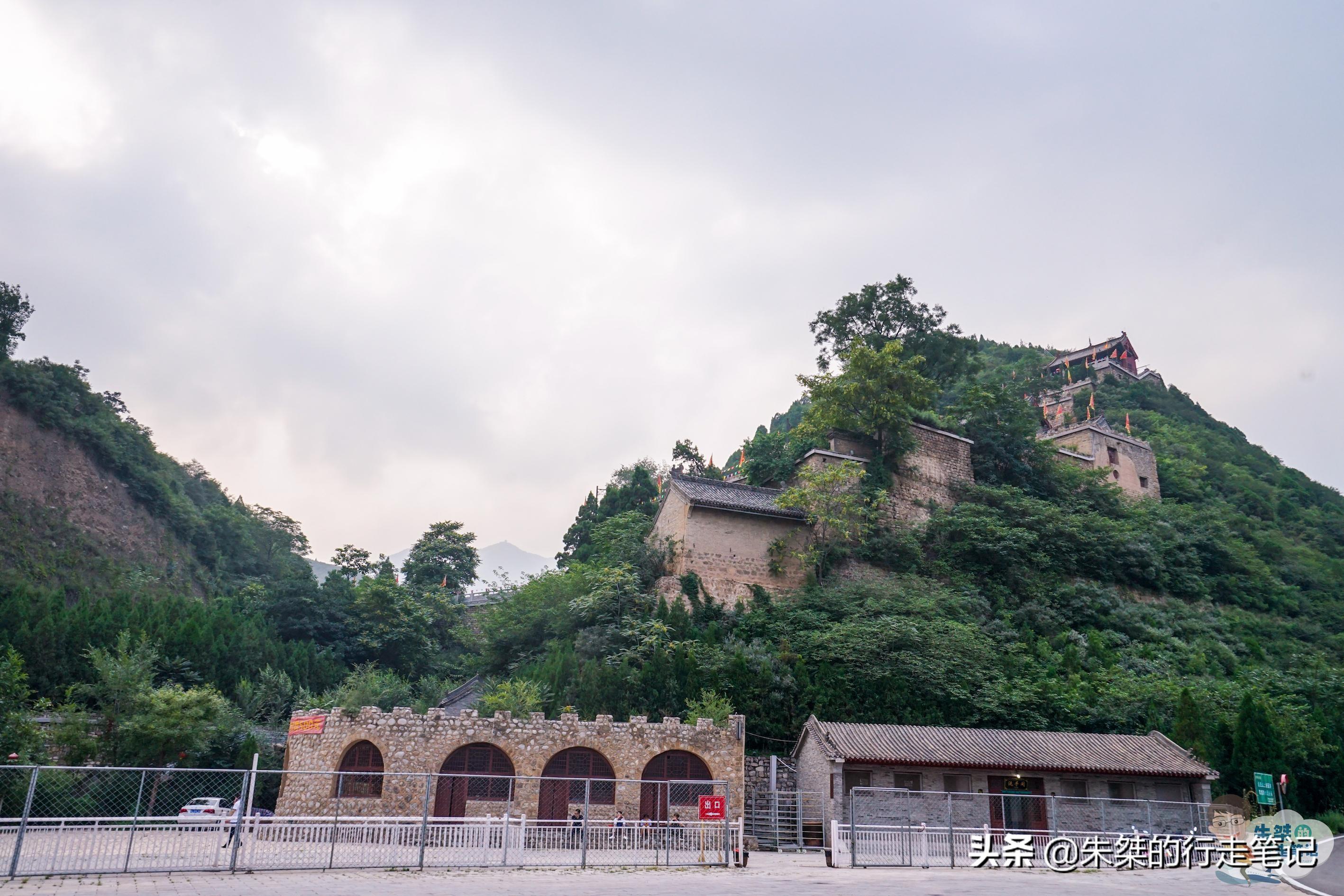 中国道家第一仙山是哪里_忽闻海上有仙山是哪里_万仙山是郭亮