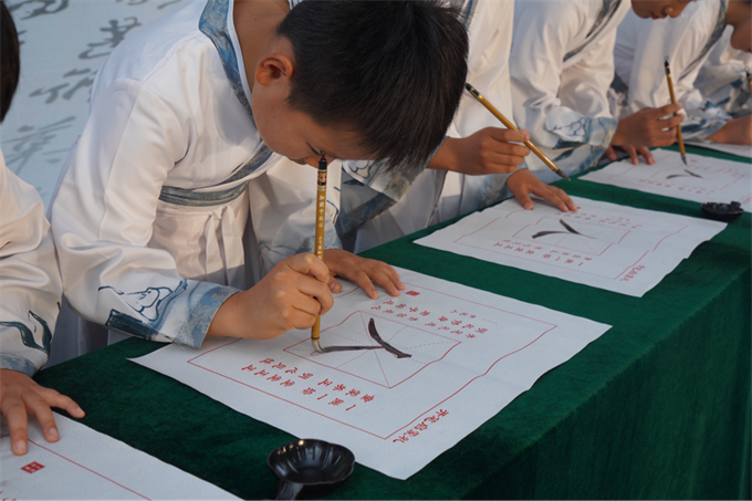 栖霞区启蒙国学学校招聘_国学启蒙培训机构_国学教育招聘信息